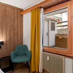 Centre De - 2 - Balcon & Patio סאס פה