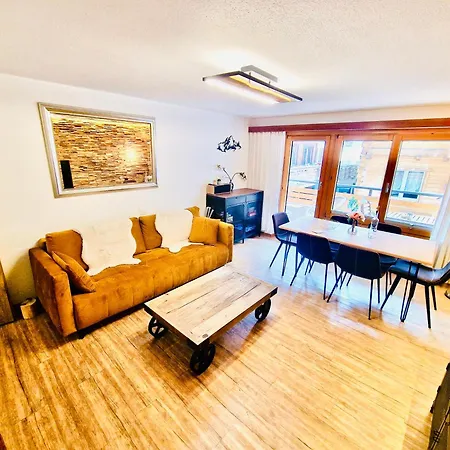 Centre De - 2 - Balcon & Patio 아파트 Saas Fee