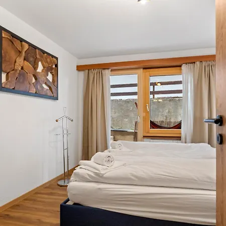 Centre De - 2 - Balcon&patio