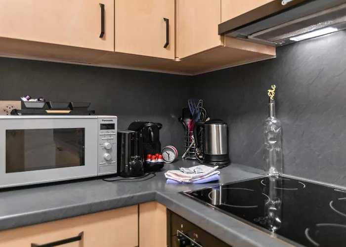 Centre De - 2 - Balcon & Patio *