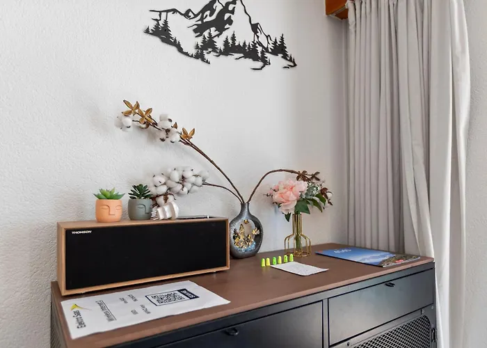 Centre De - 2 - Balcon & Patio Apartman