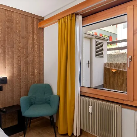 Centre De - 2 - Balcon & Patio Saas Fee